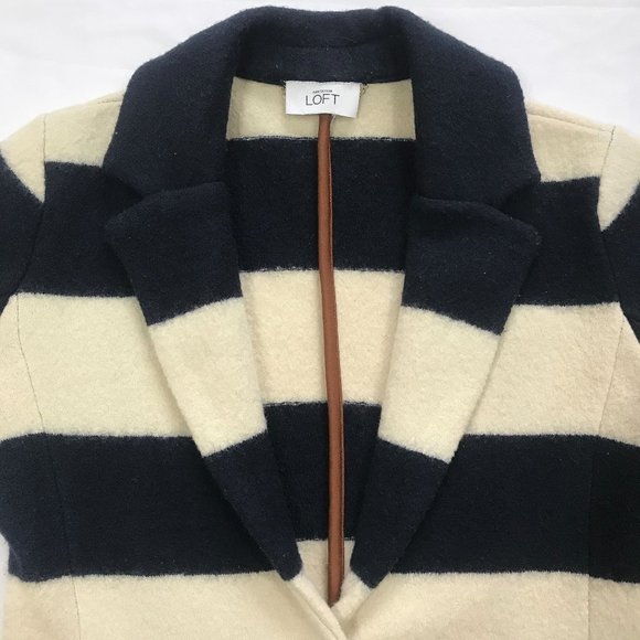 Ann Taylor Loft Merino Wool Blaser - Picture 5 of 9